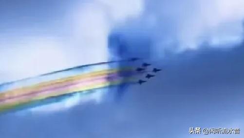 这几天的事
真的挺泪目！

伊朗网友发出感慨，大半个世界在打仗，只有你们国家用战