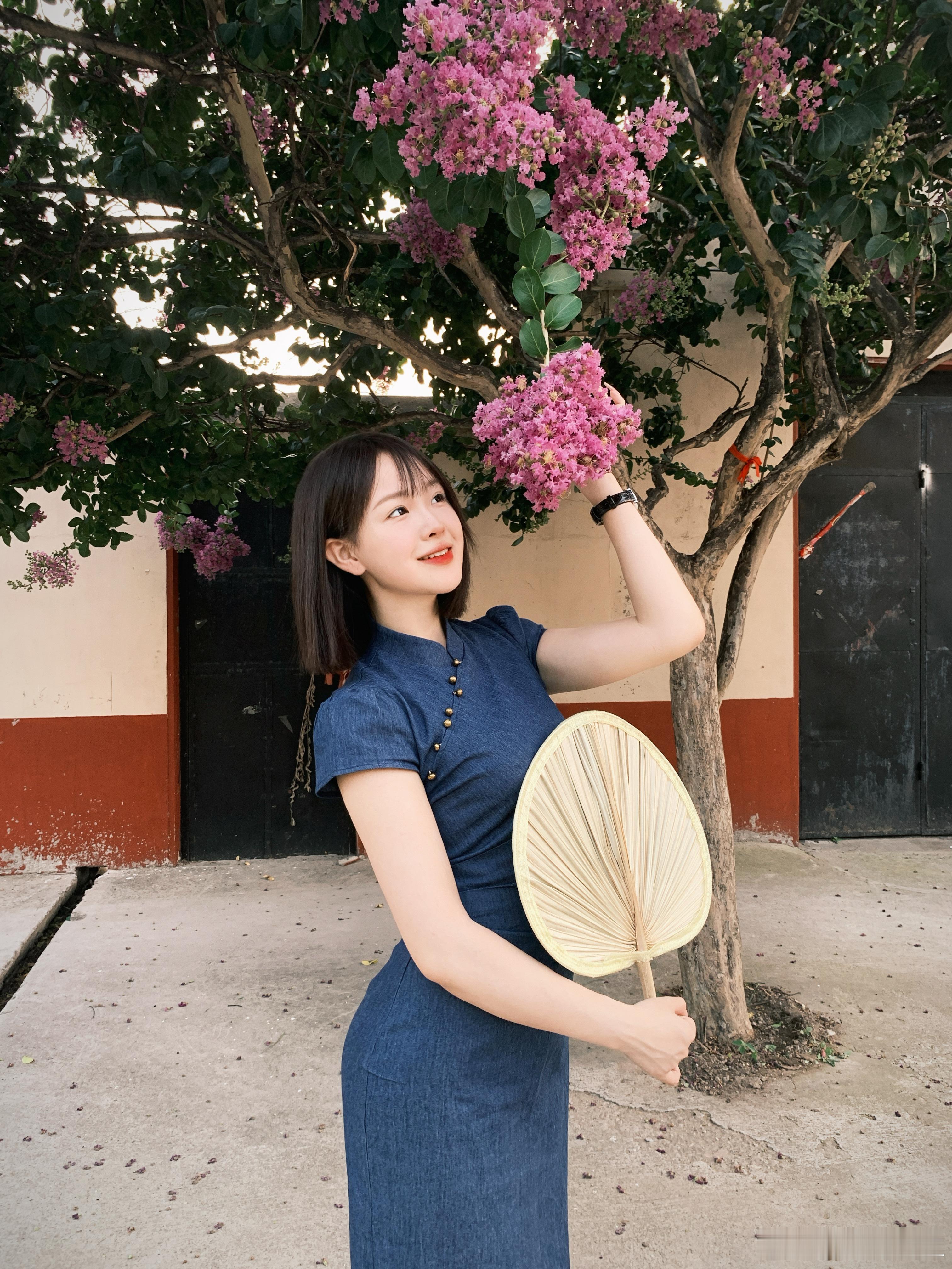 清补凉。脑海里都赶紧自动播放程艾影 ​​​