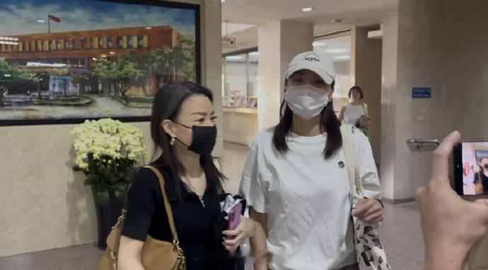 江祖平现身被性侵案庭审 龚益霆被艺人江祖平指控服用镇静剂实施性侵并被起诉，台北地