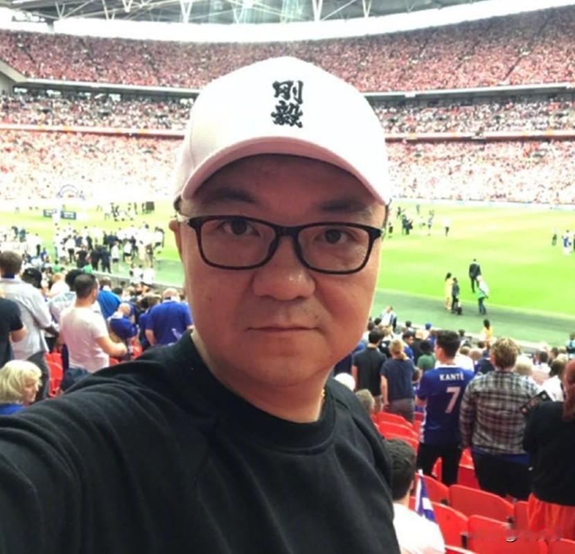 董路与孙臣曦家长反目事件始末
 
董路的小将孙臣曦，其与董路及中国足球小将团队从