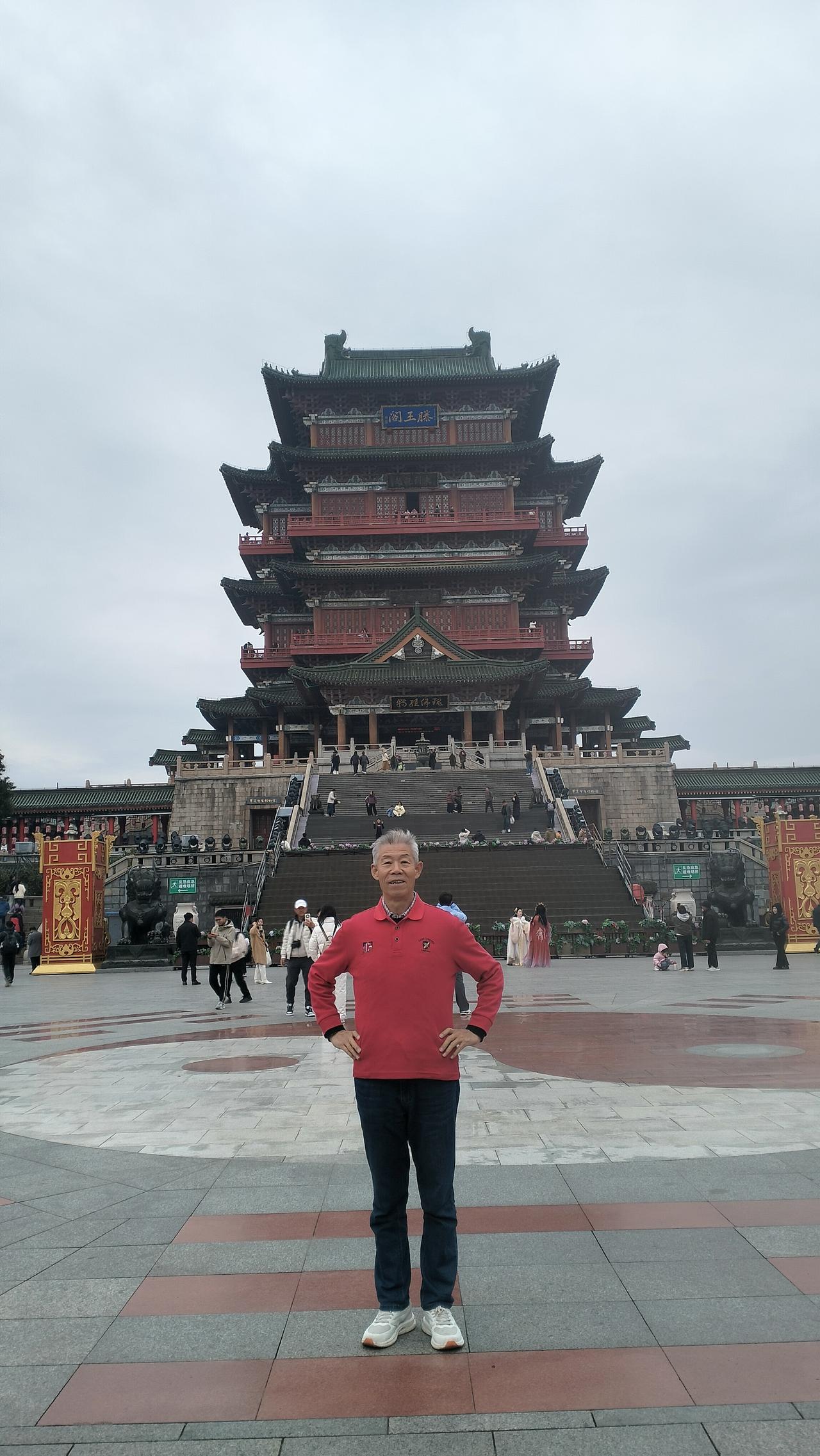 自驾海南之旅92——返程第9站  南昌

再登滕王阁
文/安成立
2026.3.