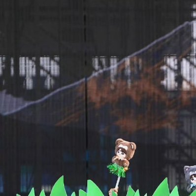 阳光信用🌸时代少年团黑白简约情绪大片 🌸时代少年团 珺璟如烨 看水洼里倒映的