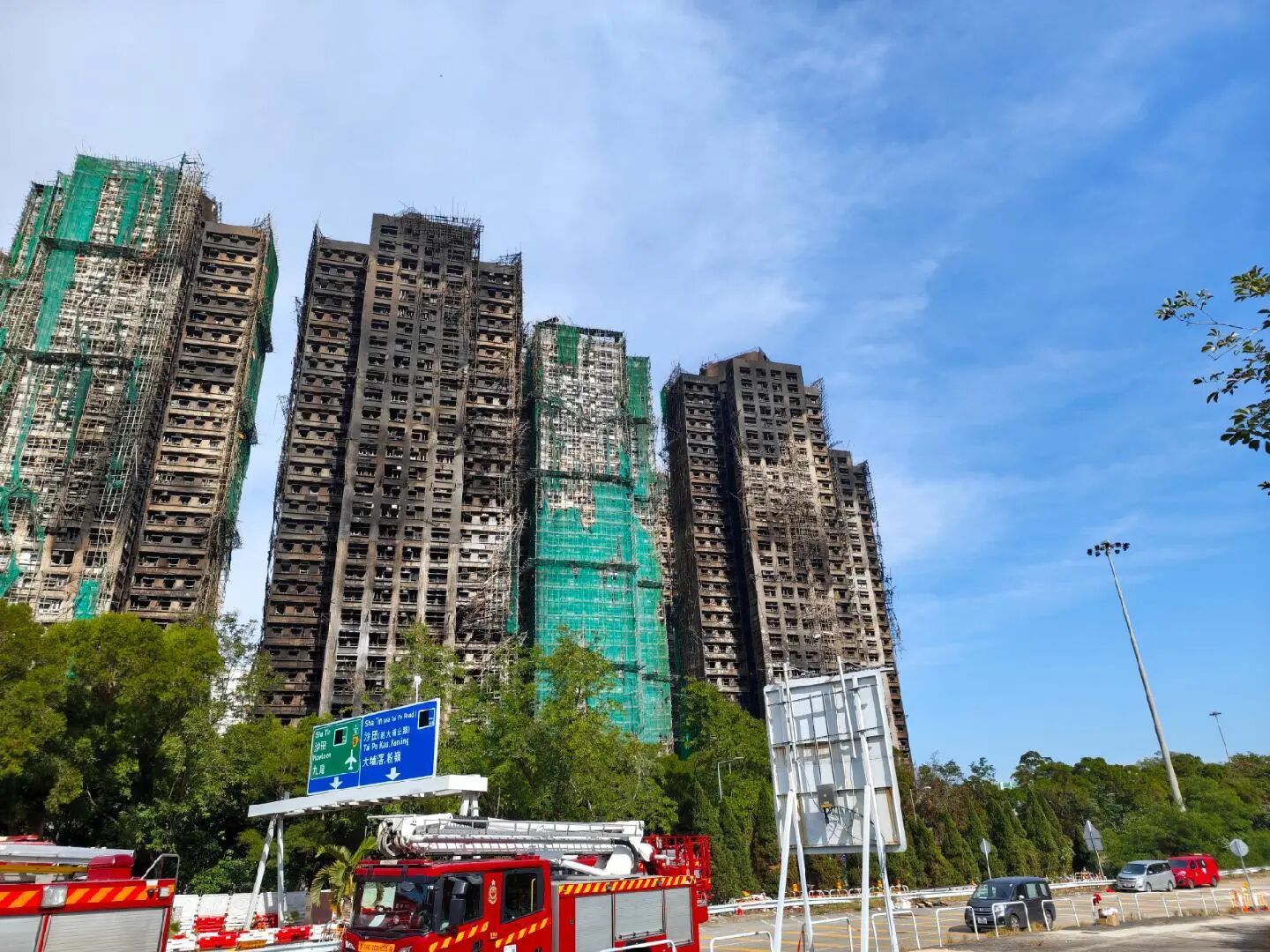 香港大火老人生前最后一刻手握身份证案例是让我们警示的，不要再让悲剧再身边发生，相