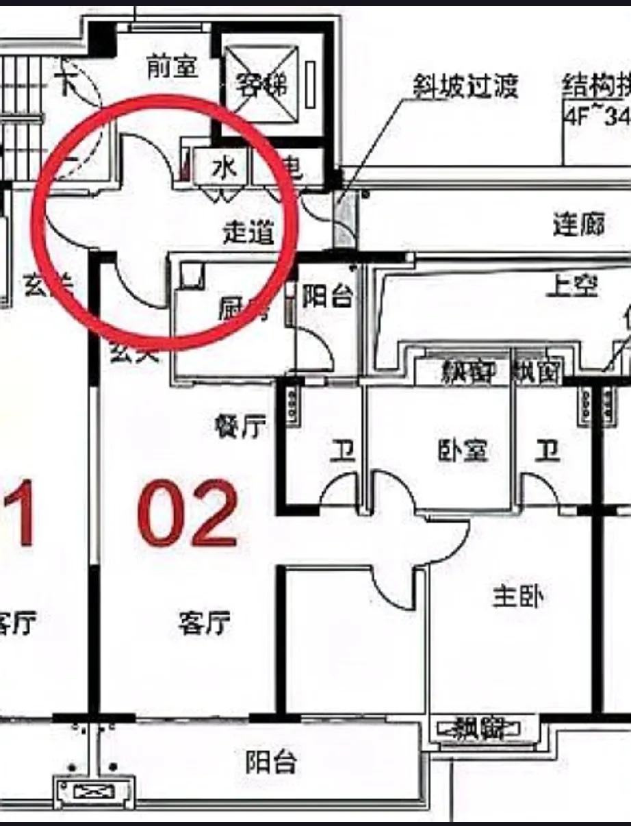 门一扇，邻里情何堪？南京一邻居换大门引风波，尺寸大了，方向反了，邻里和谐瞬间破！