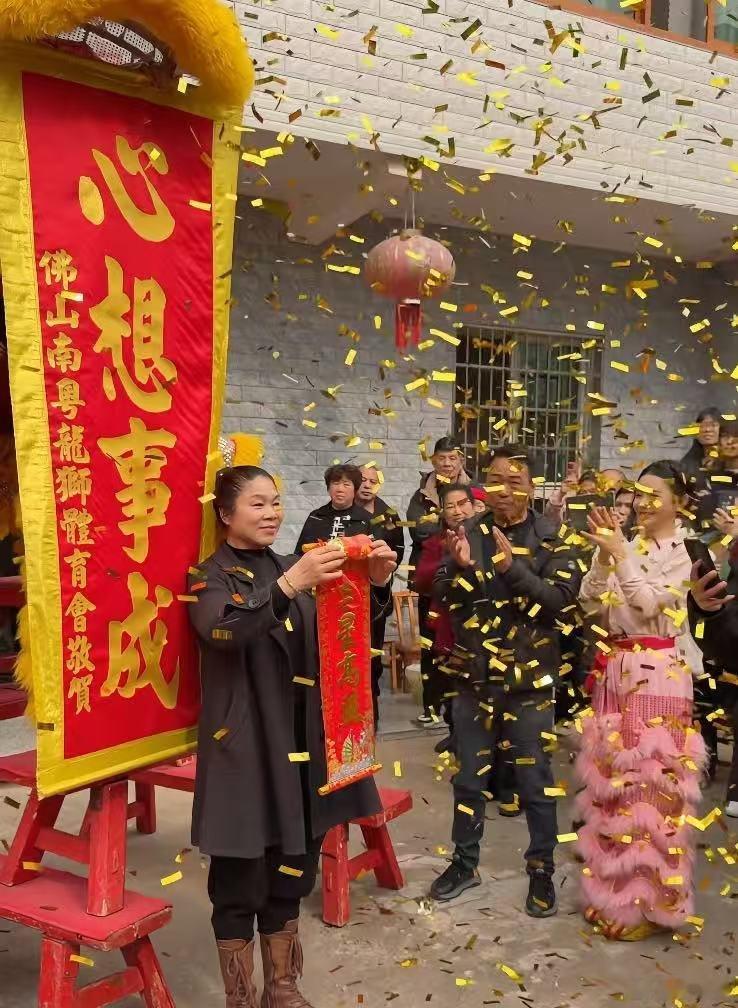 家庭包容度，是支撑青年多元发展、释放创作力的重要社会底色。敢于放弃高薪、大胆试错