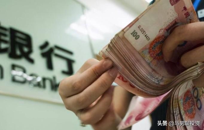 最近有三个事情，让我感触很大，这真的是一个充满信息差的时代。

一个是白银lof