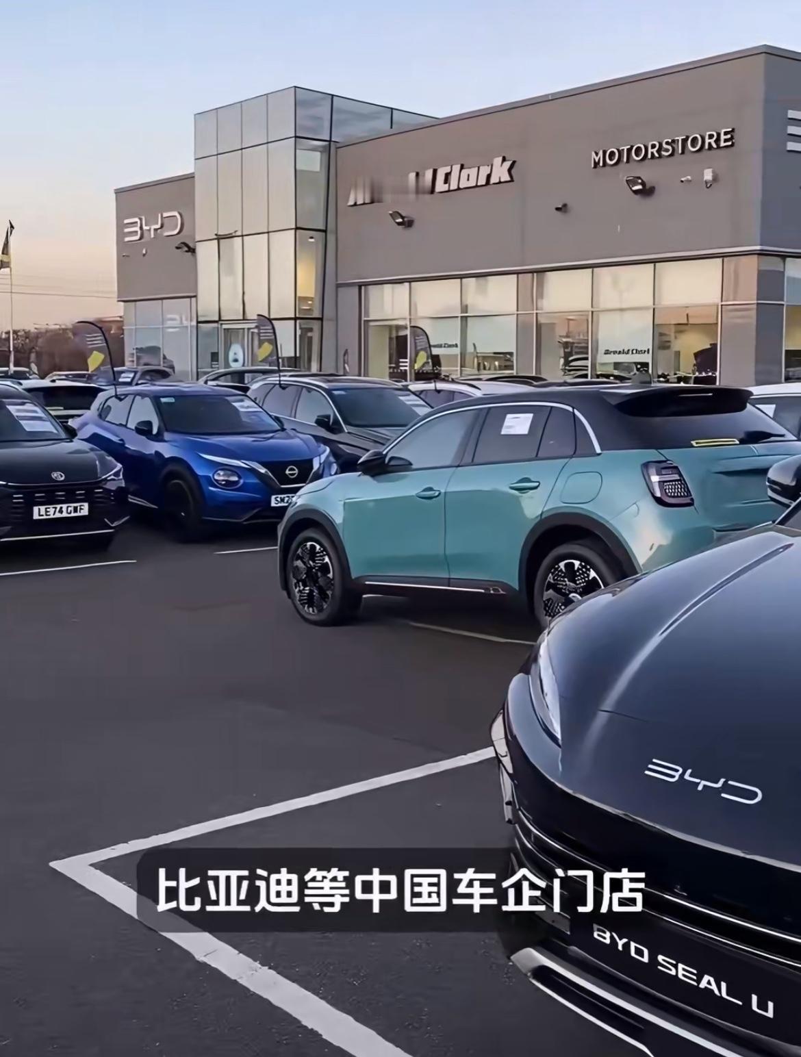 墨西哥车贩子：重生之我在美墨边境卖中国车
美国政府完全没想到，美墨边境开满了中国