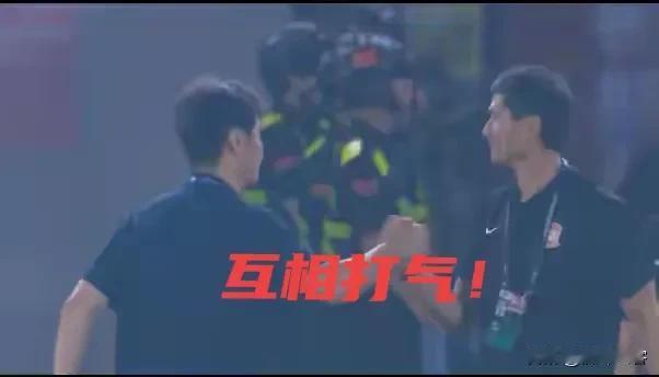 青岛海牛热身赛第二场2：3憾负西海岸遭遇“两连败”，不过他们却进一步强化了球队的