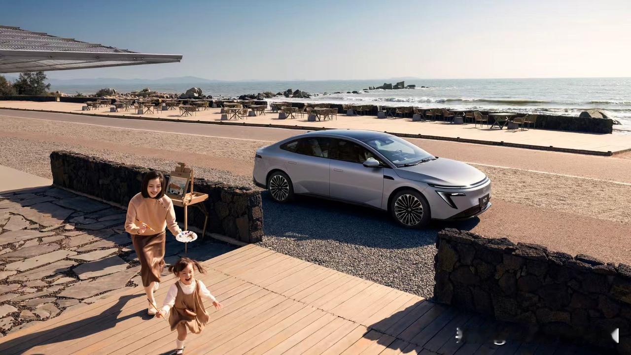 N7东风日产N7：合资新能源之光闪耀东京车展！

家人们，谁懂啊！在东京车展上刷