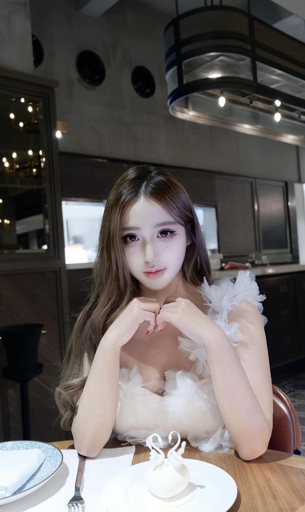 爱你老己 继续做自己吧生日爱你老己 180大帅哥