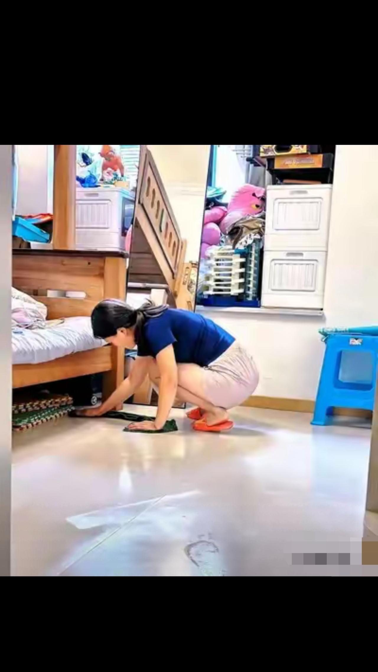 “3年搭100万？”广西河池，男子恋爱后陆续给女友转账142.44万元，女友为爱
