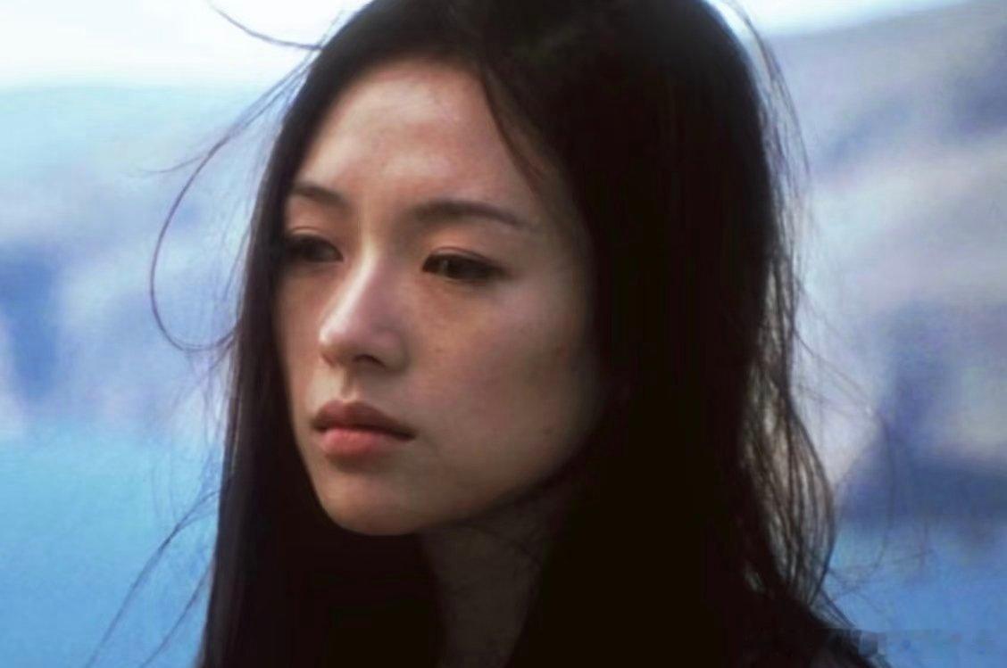 章子怡坦然回应为新戏增重演技派从不靠颜值出圈！章子怡为新戏调整身形，坦然面对改变