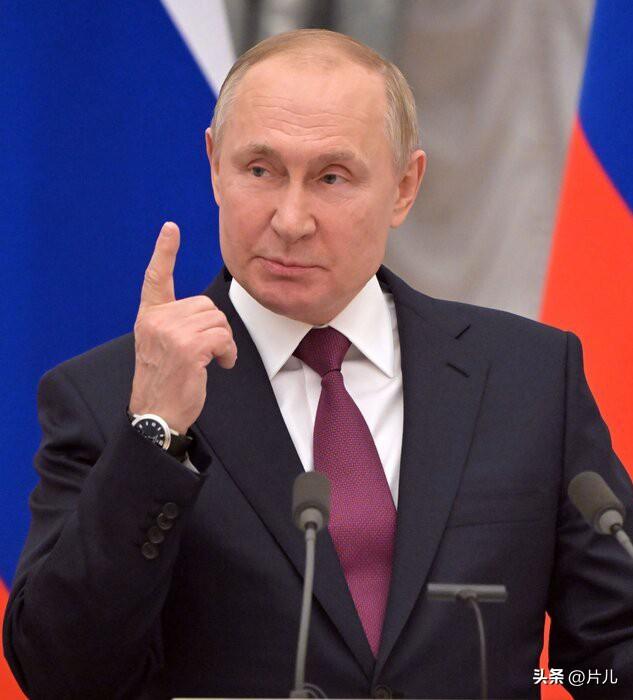 当头一棒！普京借助伊朗冲突准备主动给欧洲断气！美以联合打击伊朗后，欧洲能源价格飙