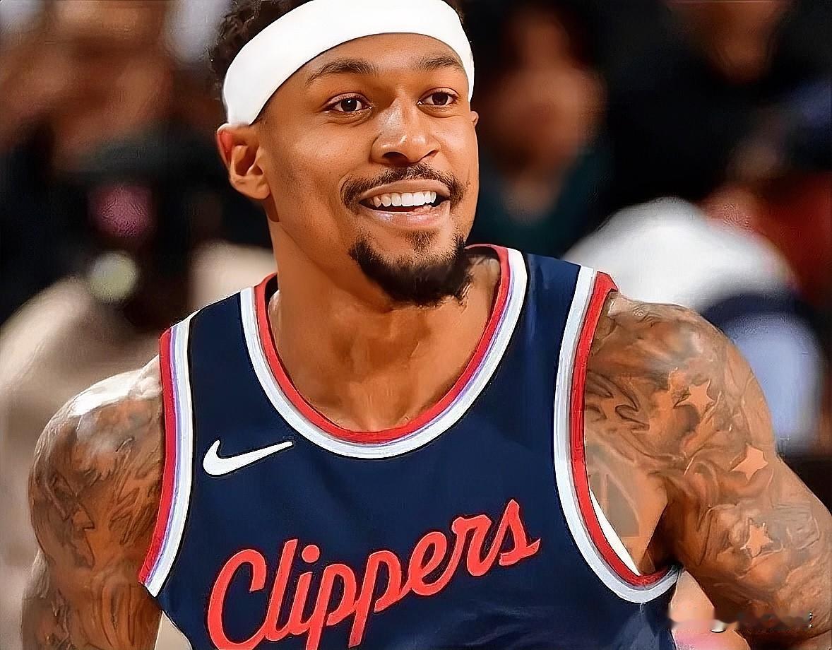 快船喜从天降，比尔终于要回来了！

根据记者Joey Linn透露，比尔将在缺阵