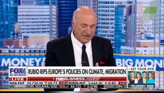 美富豪：不能接受中国成唯一超级大国。要联合欧洲加拿大反华。
    2月17日，