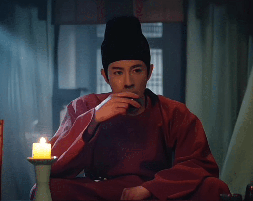 感谢季肖冰让唐诡3实现颜值与烧脑度的双轨登顶！颜君羡就像用羊脂玉雕成的淬毒匕首，