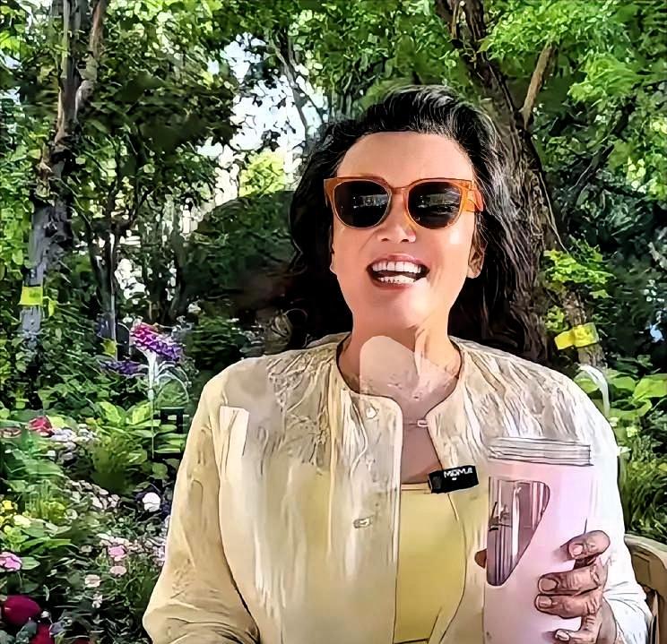 大S最恨她。可大S走后，儿子第一个要陪过生日的人，偏偏就是这个奶奶。

5月14