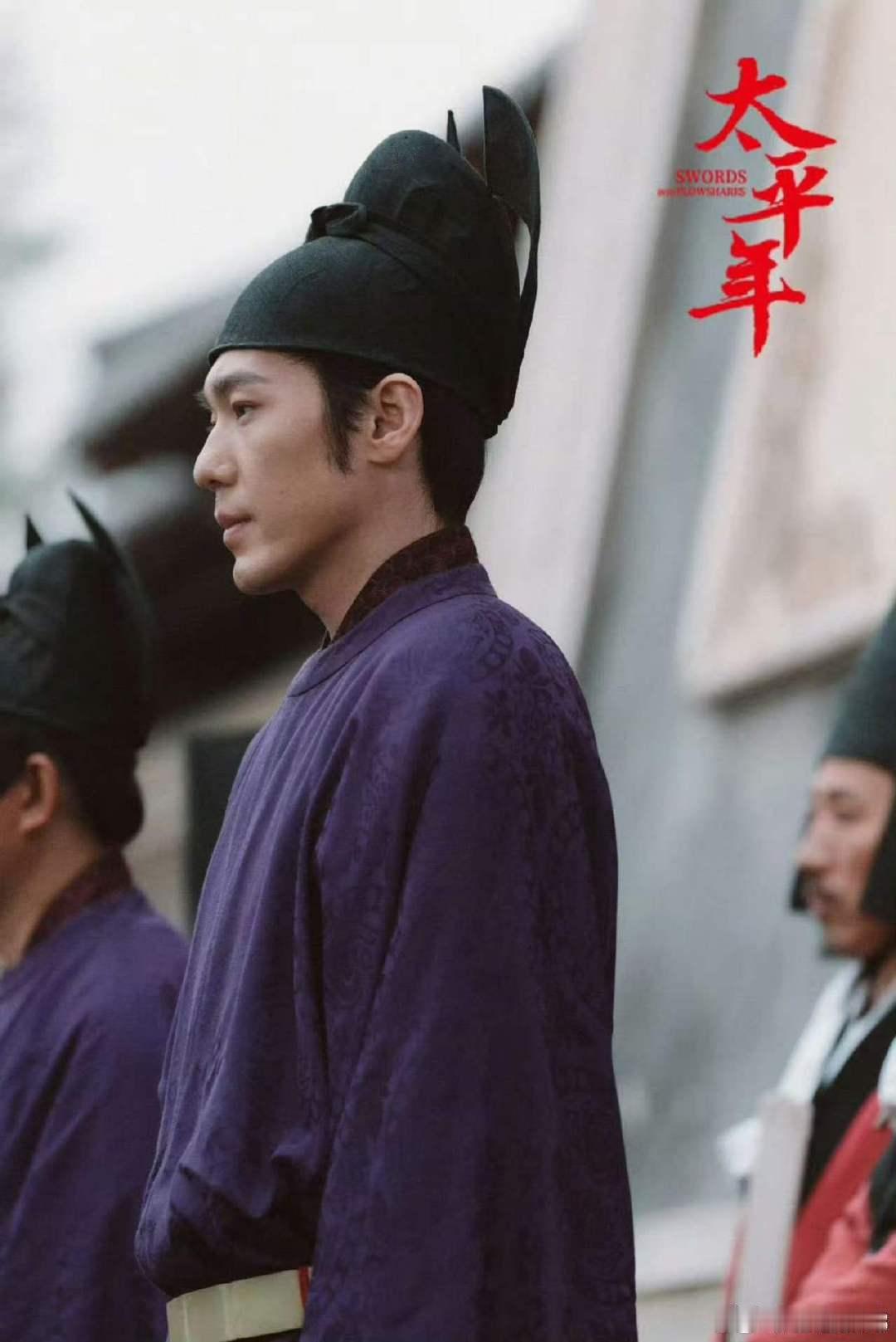 点开太平年帮钱弘俶砍一刀 朝堂上钱弘俶反杀张彦泽，这画面超震撼！张彦泽罪大恶极，