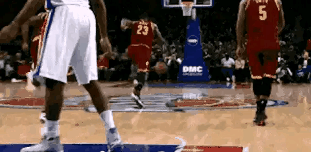 大家觉得乔斯和詹姆丹，哪个更厉害？[捂脸][捂脸][捂脸]
#NBA那点事# #