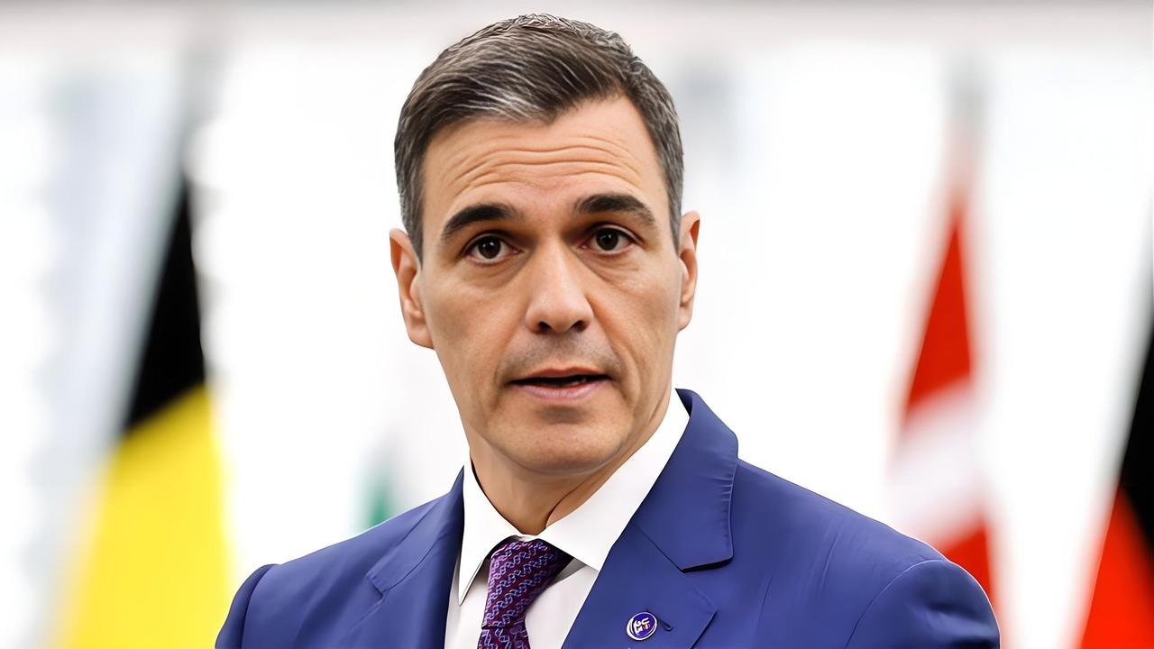 西班牙首相桑切斯的专机，出事了。前脚刚骂完美国和以色列的伊朗政策，后脚飞机就在天