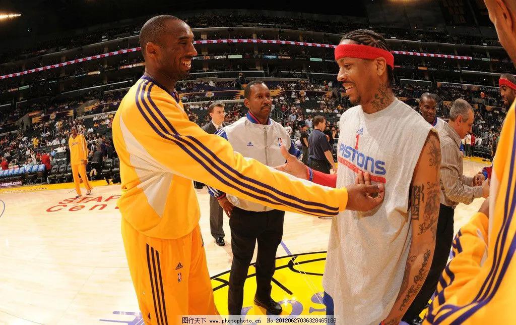 恩将仇报还是伸张正义❓在你看来 NBA 哪位超巨手撕父母撕的合情合理？

1、科