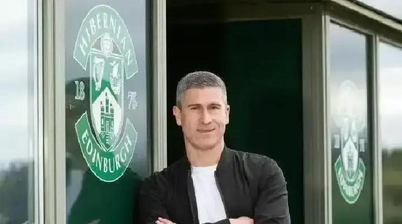 国安错过蒙哥马利，成都捡漏
 
合同已签，年薪+亚冠条款一步到位。蓉城跑动116