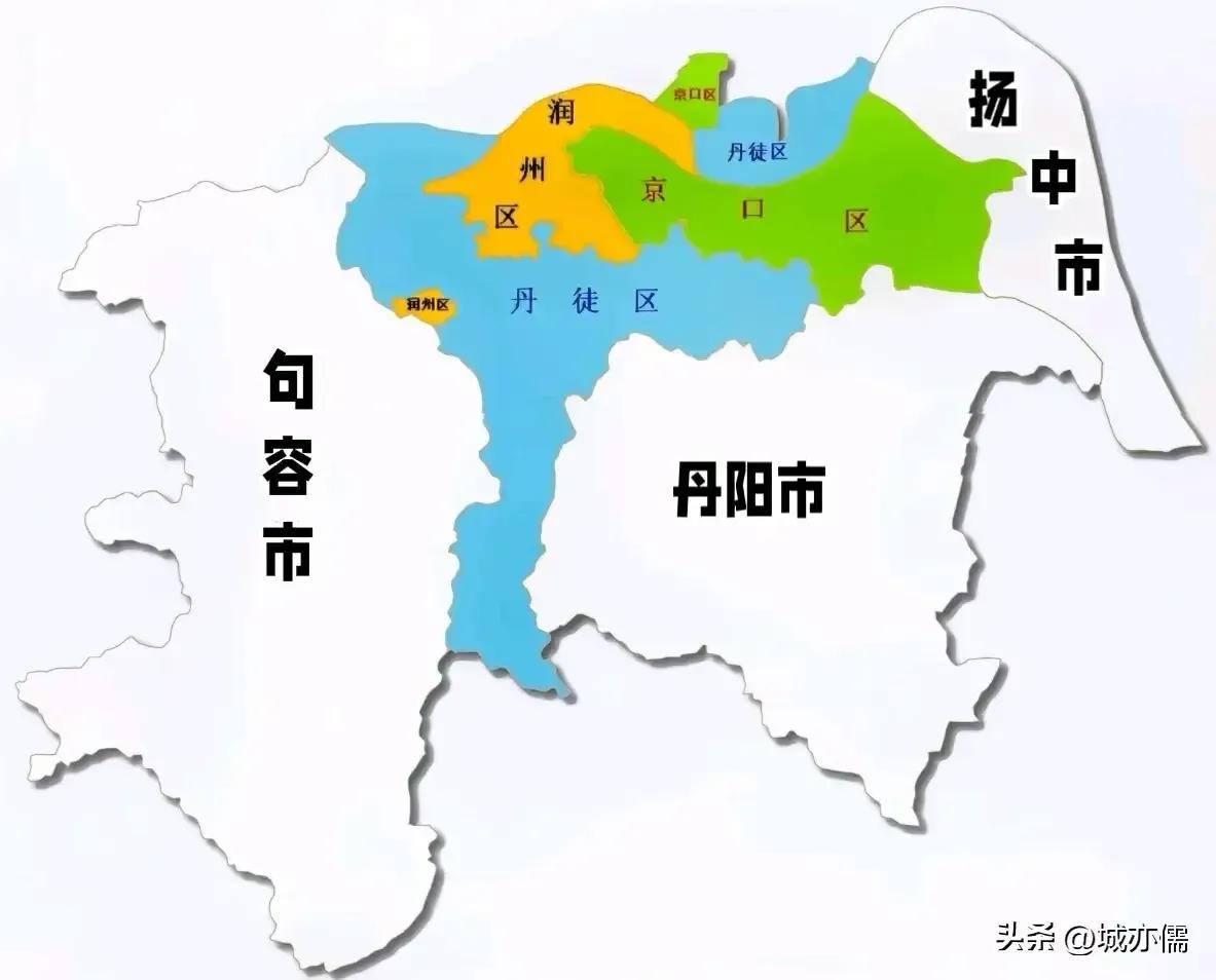镇江的地理位置坐落于江苏南部（苏南），然而镇江人所讲的却是苏北的江淮方言。不得不