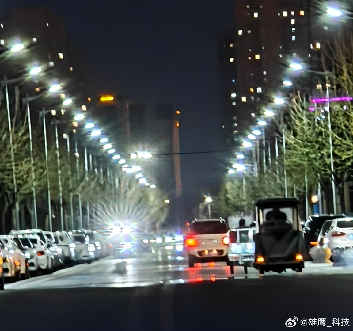 vivo 晚饭过后，出来走走，看看我们的夜景……在镜头的照射下原来也是如此之美手