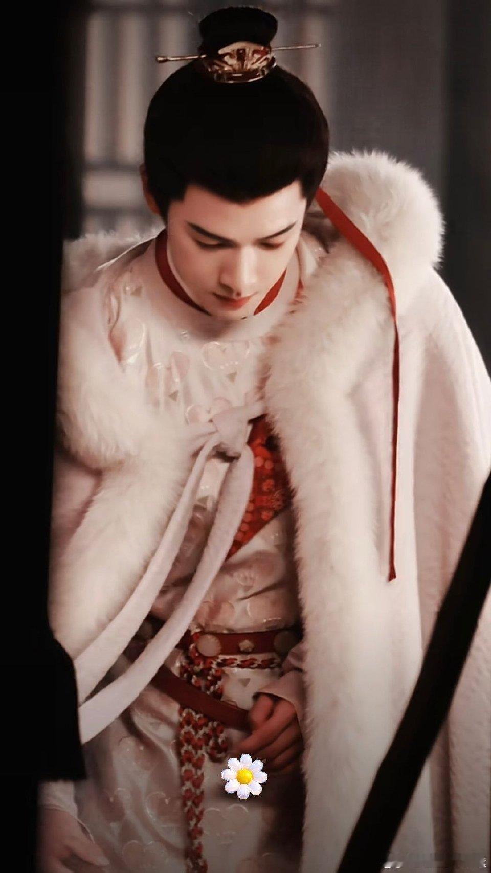 李昀锐卢昱晓可以合作古偶嘛两位都是天选古人来的 