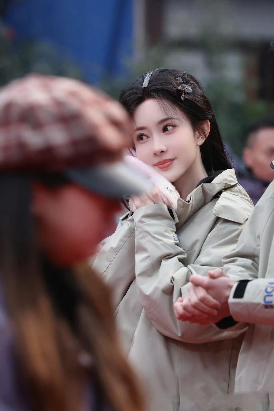 沈娇娇：圆眸圆脸的甜心小娇娘

在众多令人难忘的古风角色里，沈娇娇宛如一颗甜润的