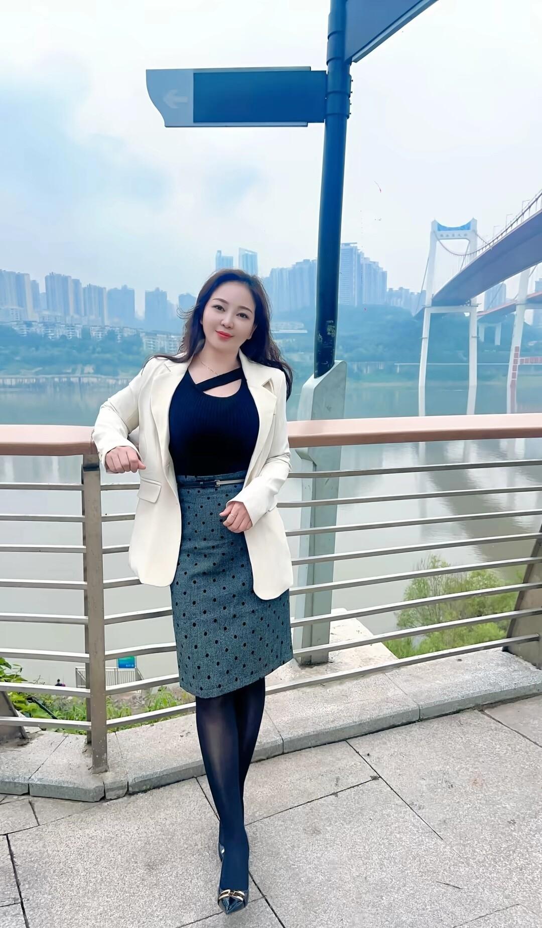 中老年人该不该锻炼?根据自己的身体情况适量运动