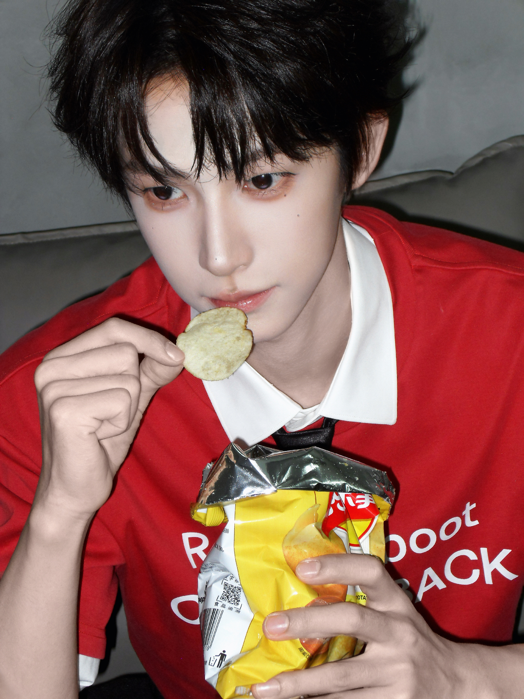 宝宝这是吃的啥味的薯片啊原味吗[馋嘴] ​​​