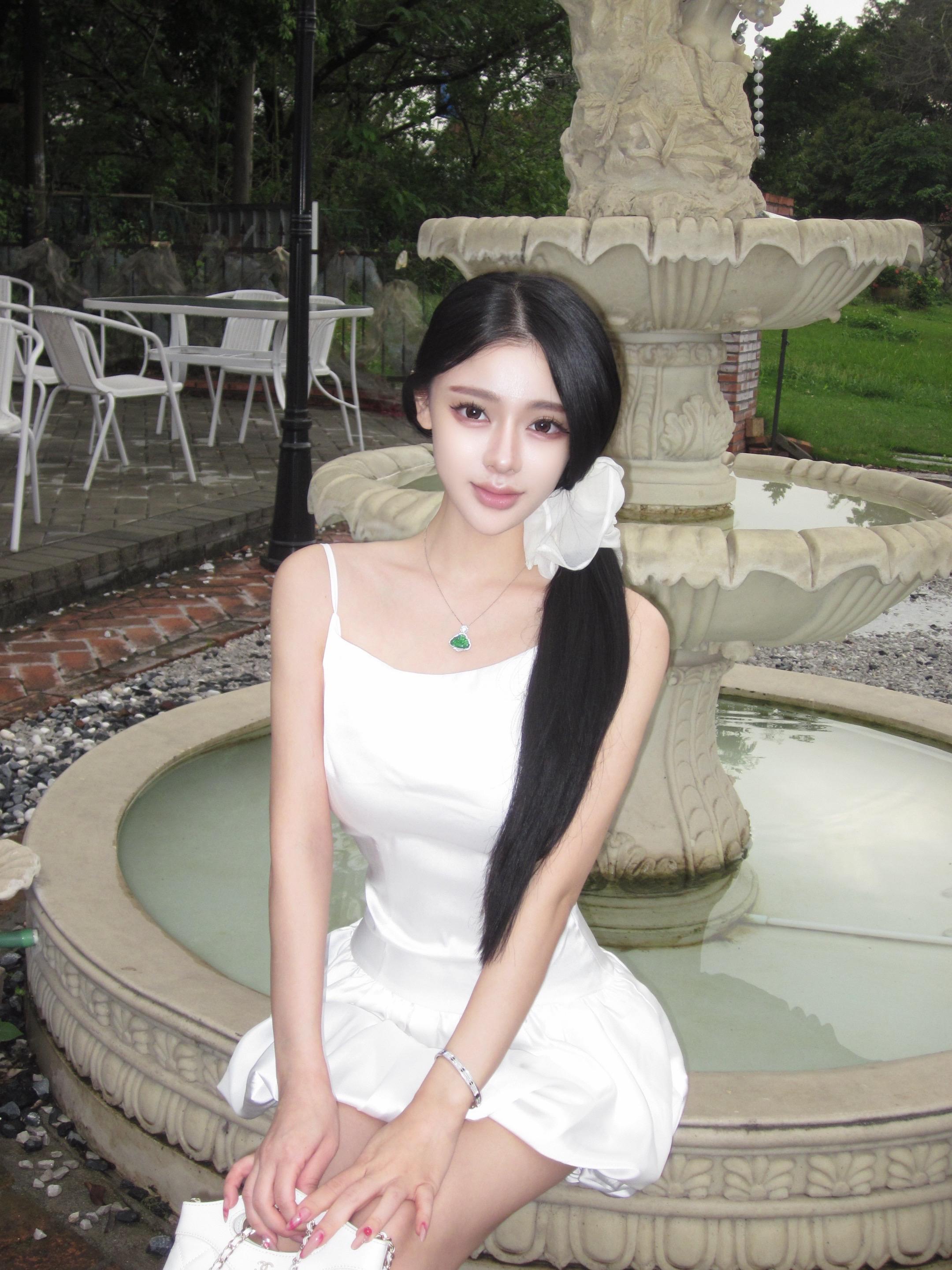 甜甜的🍬☁️。