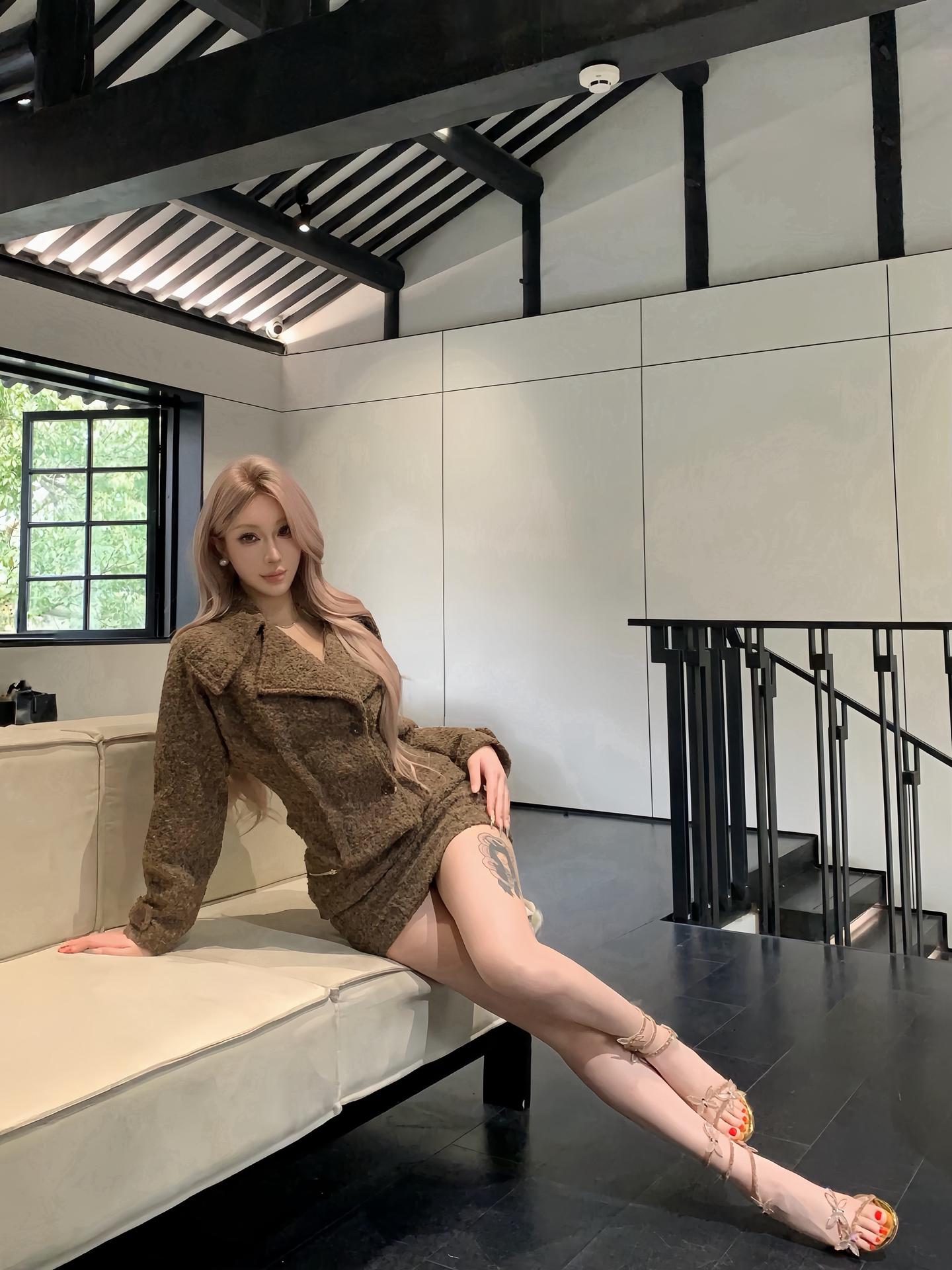 下辈子做个美女 虽然这辈子也是。