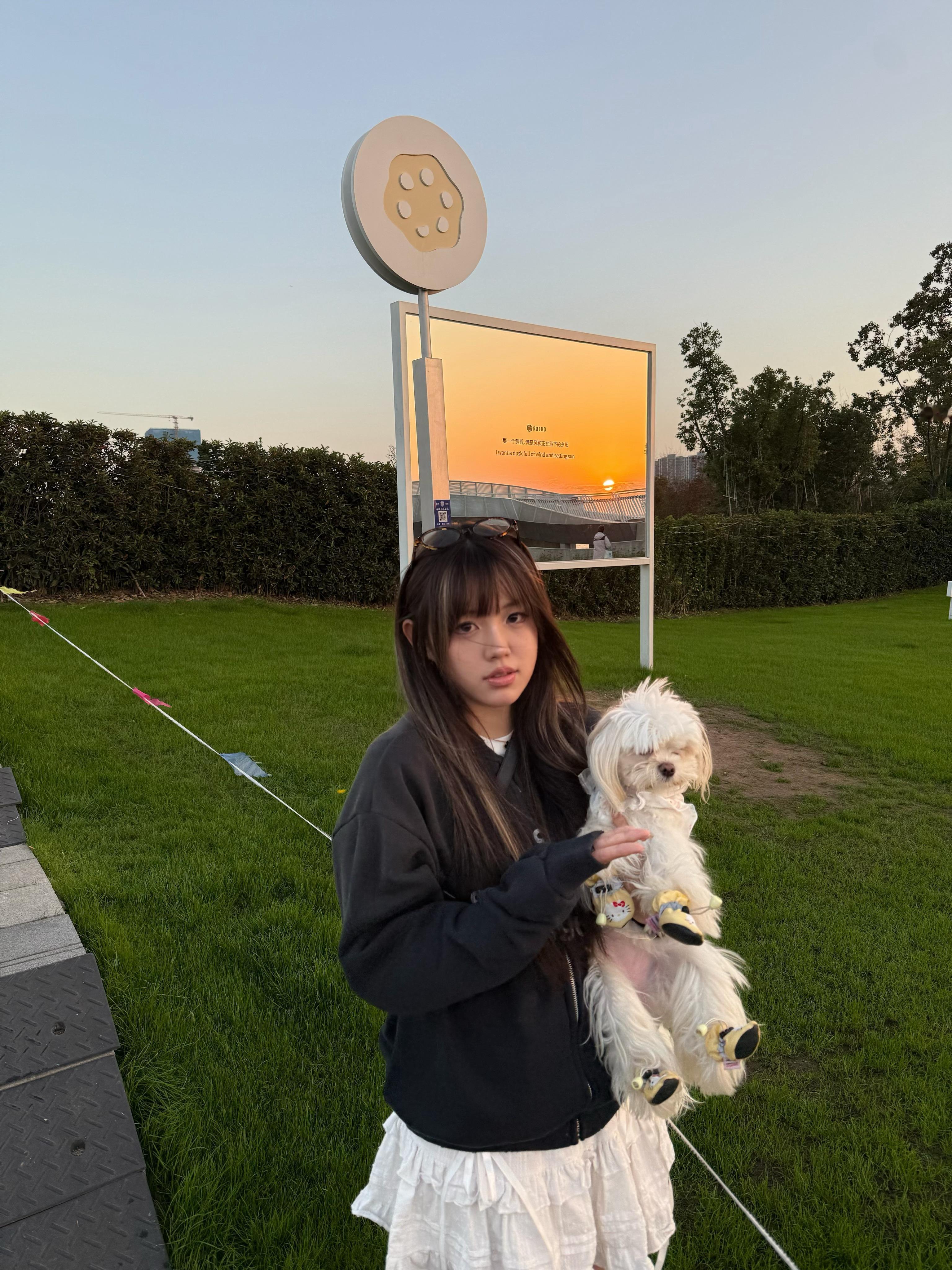 晒晒太阳长高高 