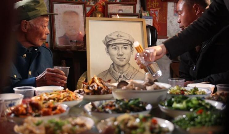 盼87年 英雄终于“回家”了
 
近日，江西吉安泰和县灌溪镇古坪村的一间普通老屋