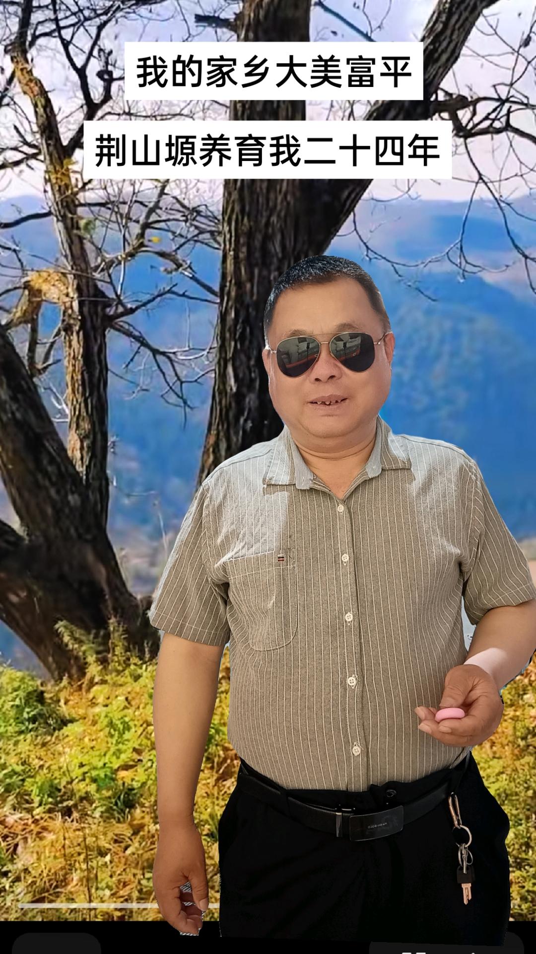       尽管她不富裕，却用贫瘠的泥土生养了我，用质朴的岁月培育了我。塬上的每