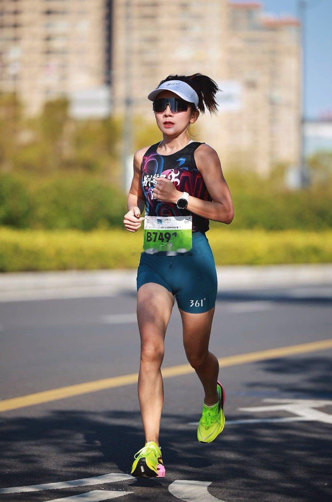 跑福马享福气跑得很舒服还有余力今年福州半马完美收官明年有新的目标了福州马拉松跑福