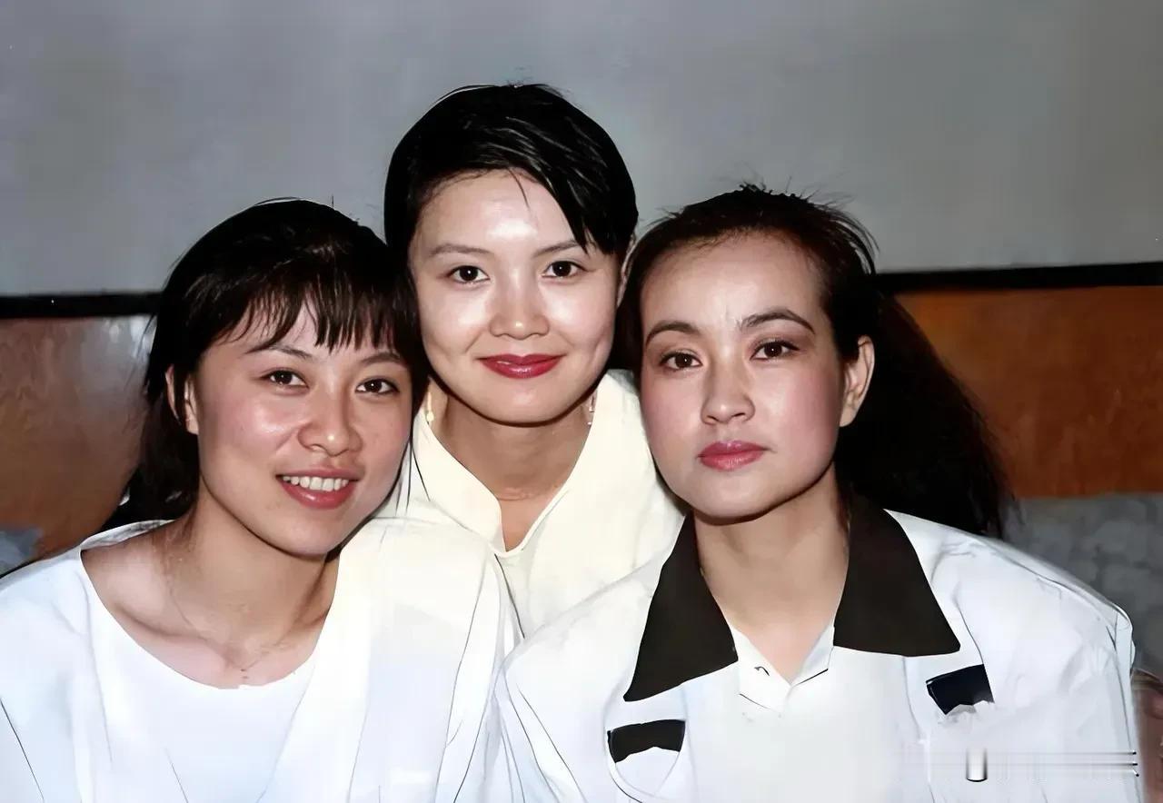 八十年代的三位女明星，只认识一个刘晓庆。。