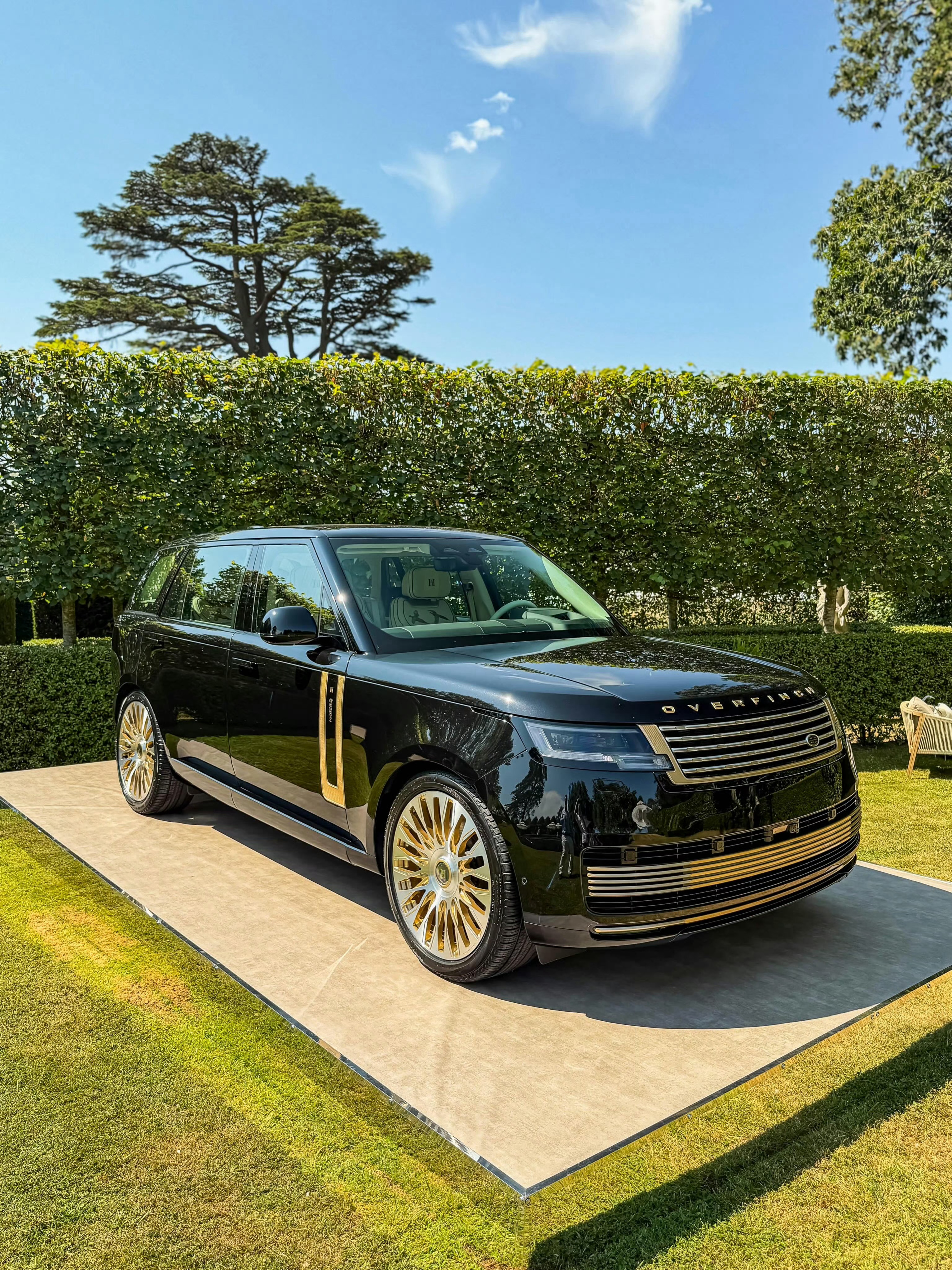Overfinch Range Rover "Holland & Holland