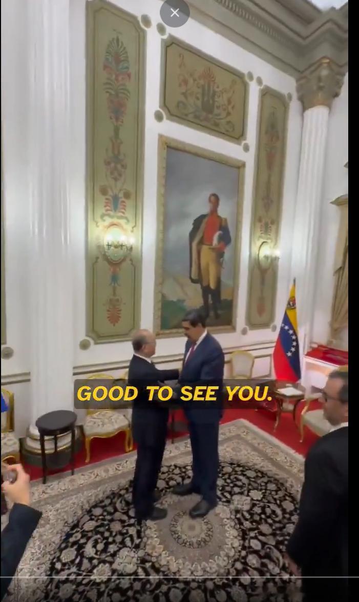 【黄金时代】快讯，就在被川普抓获几个小时前，委内瑞拉总统马杜罗会见了加拉加斯的特