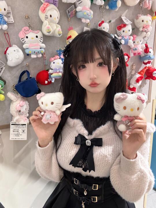 ⦮_  ̫ _⦯ᶻ 𝗓  大人不记小猫过𓈒꙳⋆