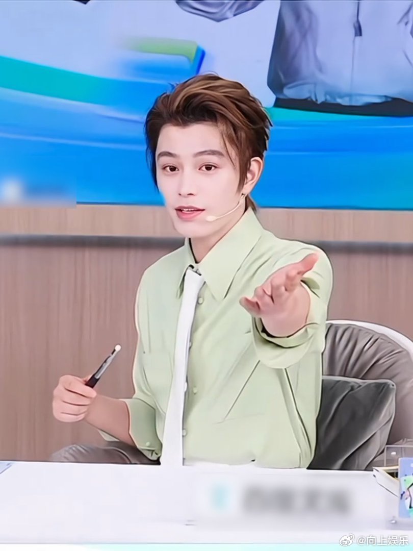 丁禹兮三十岁正是写作业的年纪丁禹兮满分男的满分是答题满分 丁禹兮你的魅力尽头到底