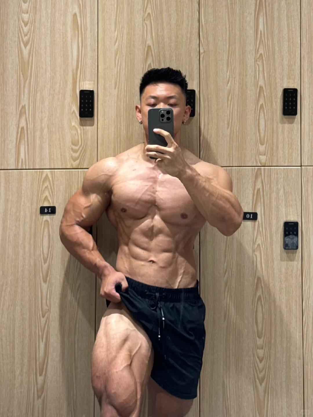 又小又肥