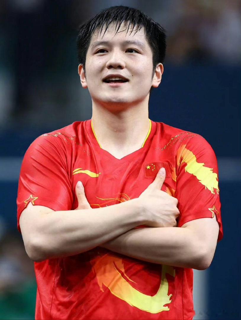 国乒盼樊振东回归 瑞典大满贯国乒男单无人晋级八强，关键时刻，还是想念那个能扛住压
