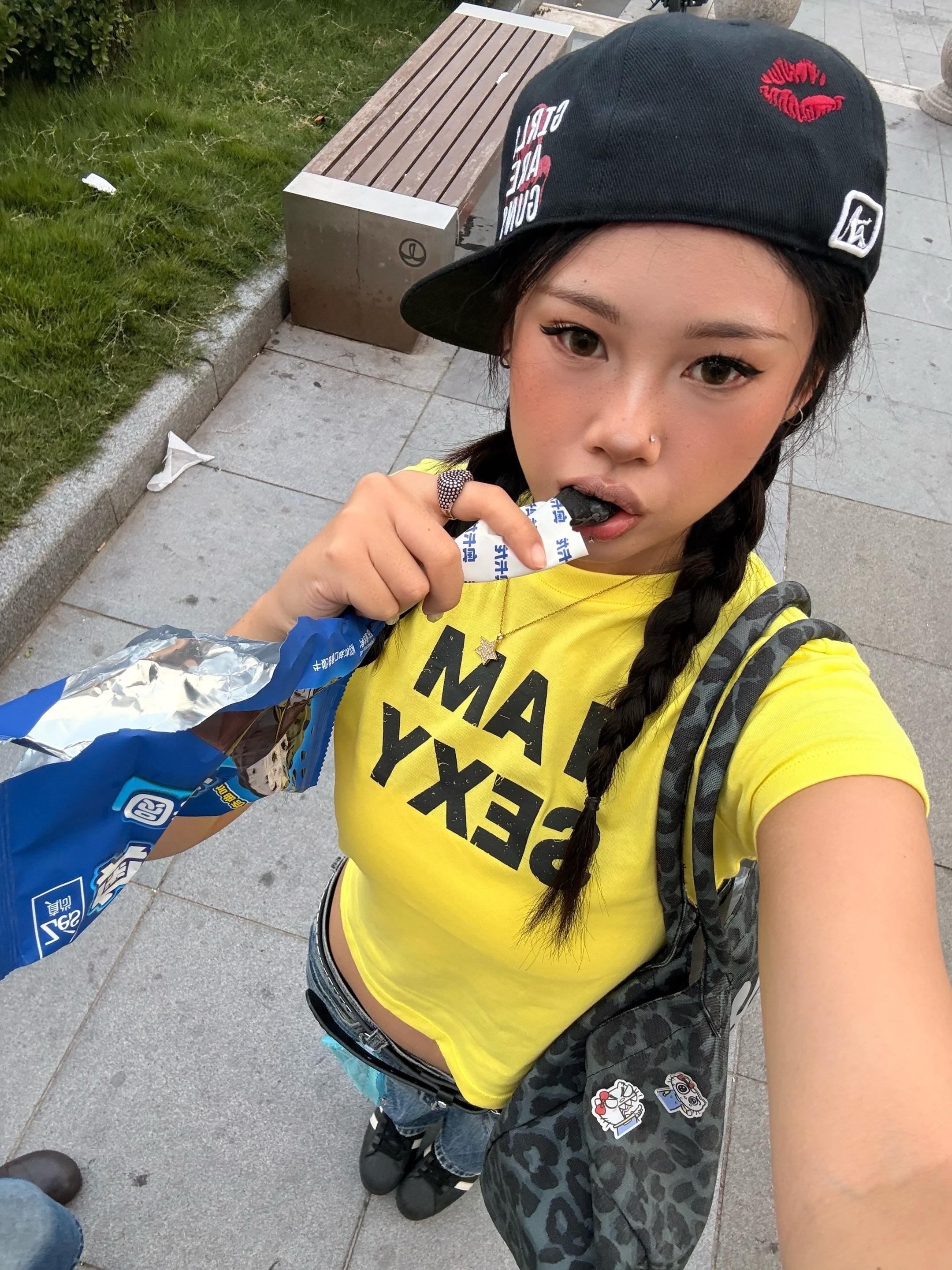 好想逛超市。