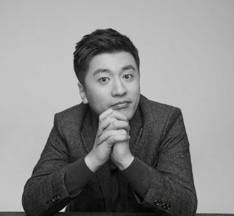 张雪峰公司发布讣告张雪峰老师讣告我们每个人，都不要透支生命和健康去工作，任何时候