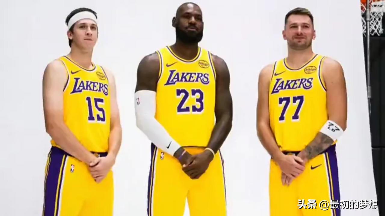 假如季后赛首轮湖人与火箭相遇，谁赢得几率更大一些？

本赛季NBA常规赛还剩下不