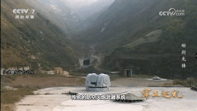 国产近防炮平射测试，火力横扫……这样的“扫帚”一到，尘土飞扬，气势如虹！ ​​​