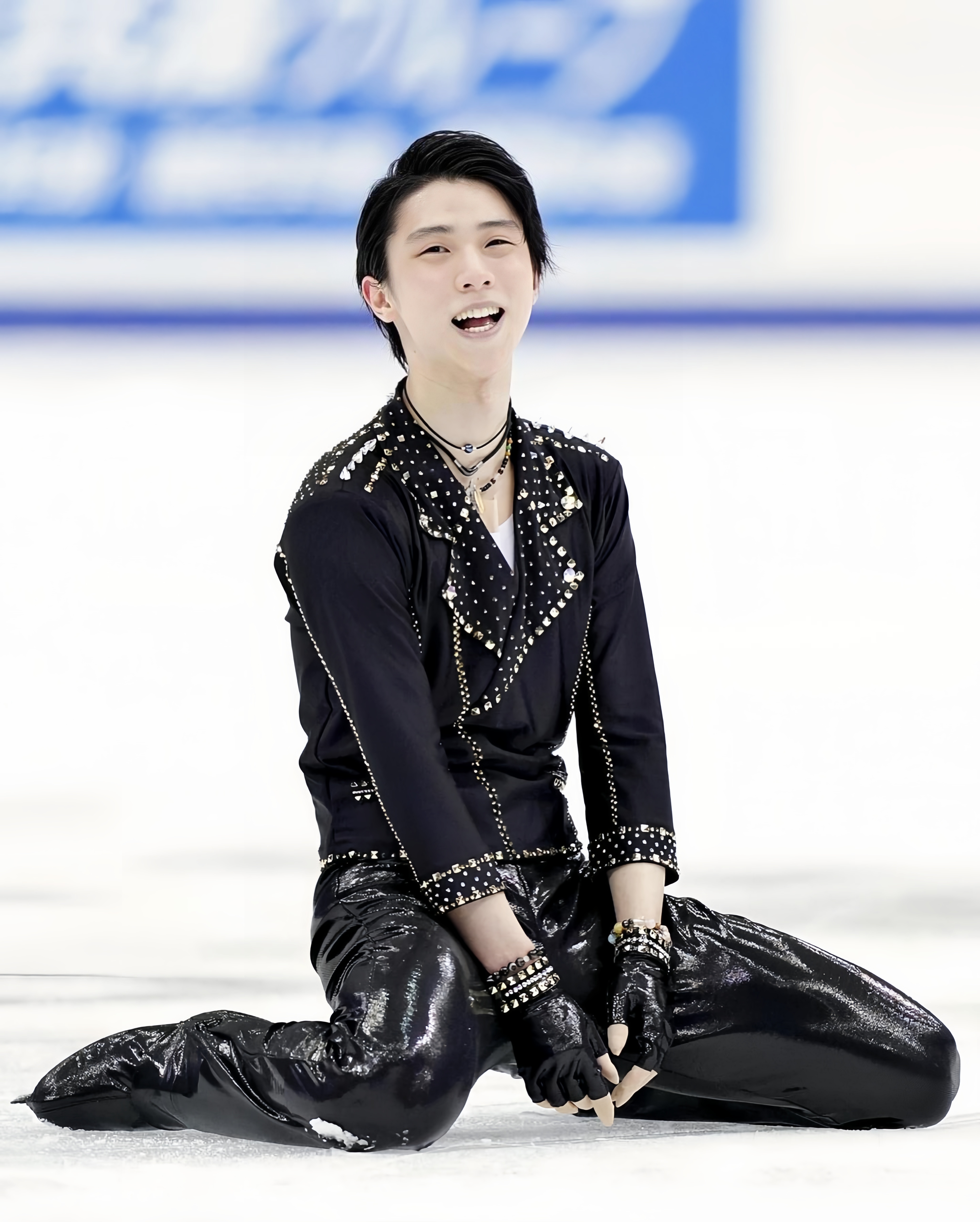 羽生结弦羽生结弦 ✨⛸️✨一组《Let Me Entertain You》的图?